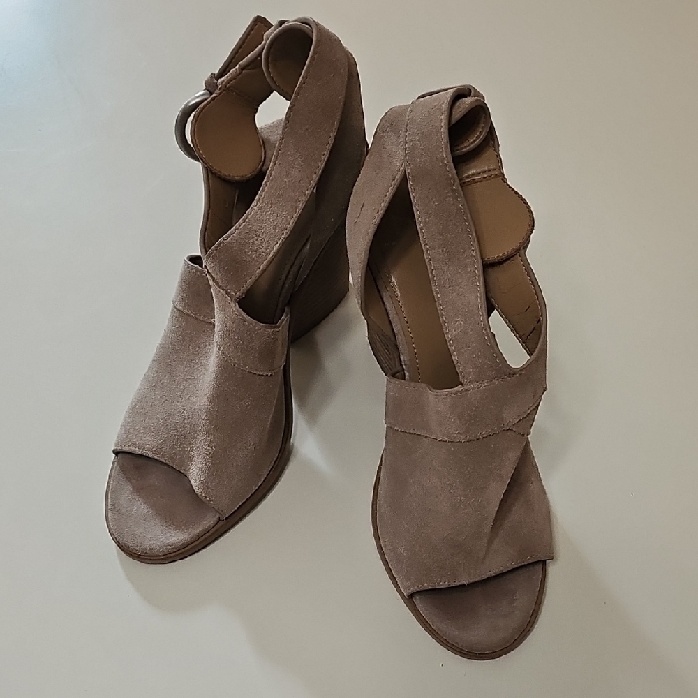 Marc Fisher Taupe Wedge Sandals